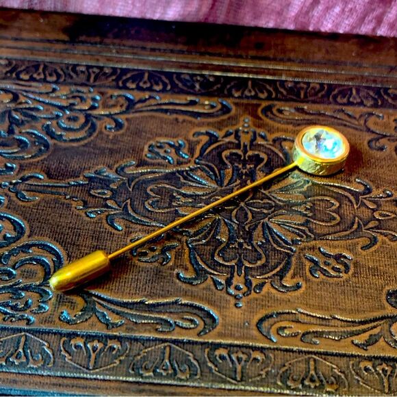 Vintage Faux Diamond Cubic Zirconium Circle Pin Brooch - Picture 1 of 4